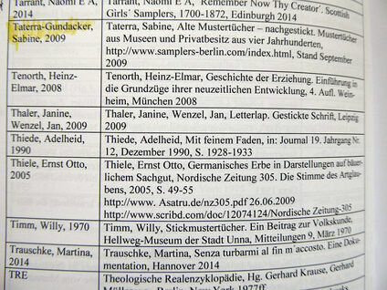 Book Pages - Angelika Überrück: Gestickter Glaube Book Pages - Angelika Überrück: Gestickter Glaube